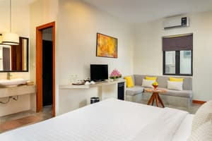 thumbnail: Room