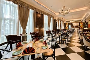 thumbnail: Restaurant