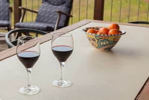 thumbnail: Outdoor dining