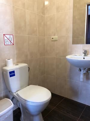 thumbnail: Bathroom