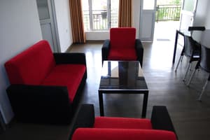 thumbnail: Living area