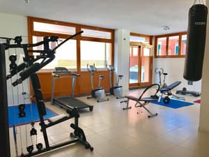 thumbnail: Gym