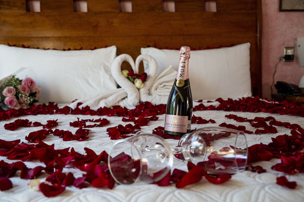 Champagne service
