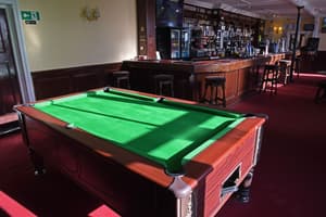 thumbnail: Bar (on property)