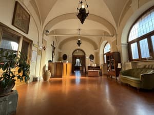 thumbnail: Reception