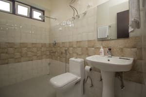 thumbnail: Bathroom