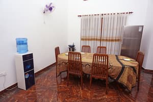 thumbnail: Interior