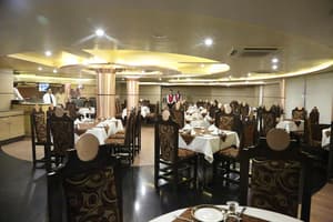 thumbnail: Restaurant