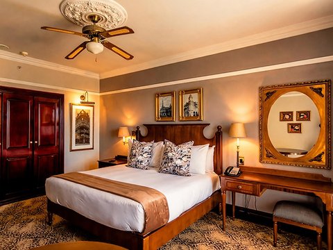 TSH Gold Reef City Hotel Standard Room