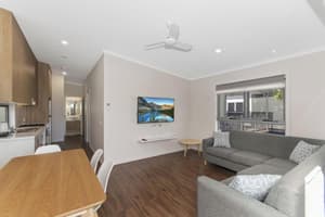 thumbnail: In-room dining