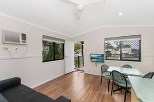 thumbnail: Living area