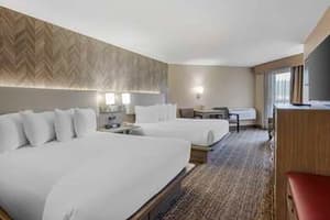 thumbnail: Pool,Indoor/Interior,On-Site,Property Amenity,Recreation