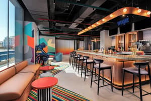 thumbnail: Bar (on property)