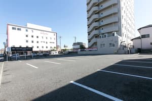thumbnail: Parking