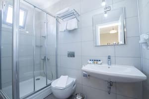 thumbnail: Interior