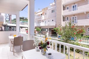 thumbnail: Balcony view