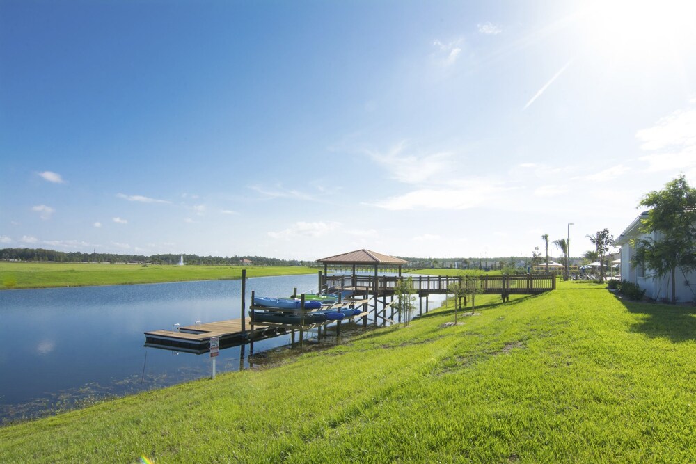 Dock