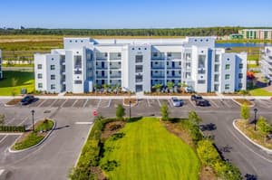 thumbnail: Front of property
