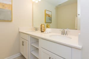thumbnail: Bathroom sink
