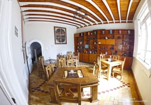 thumbnail: Restaurant-cafeteria