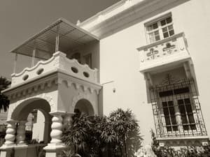 thumbnail: Hotel