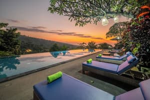 thumbnail: Outdoor pool