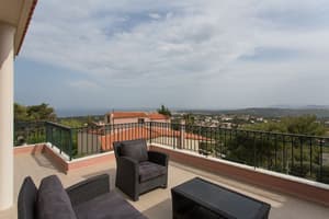 thumbnail: Terrace/patio