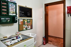 thumbnail: Interior