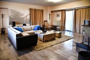 thumbnail: Living room