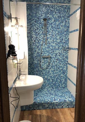 thumbnail: Bathroom