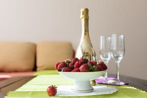 thumbnail: In-room dining