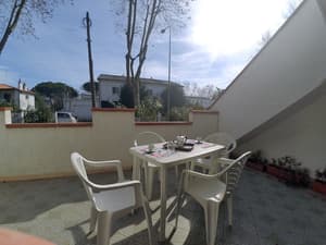 thumbnail: Terrace/patio