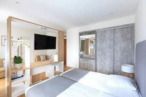 thumbnail: Room