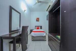 thumbnail: Room