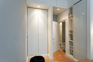thumbnail: Interior