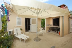 thumbnail: Terrace/patio