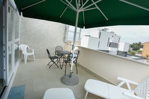 thumbnail: Balcony