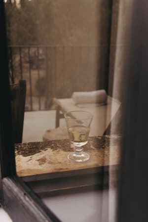 thumbnail: In-room dining
