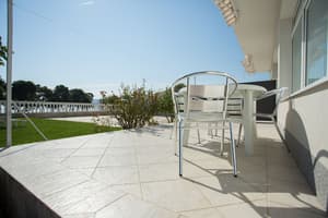 thumbnail: Terrace/patio