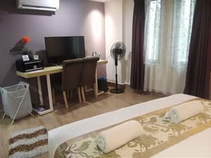 thumbnail: Room amenity