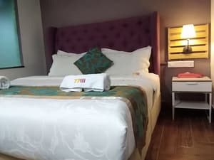 thumbnail: Room