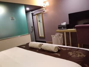 thumbnail: Room