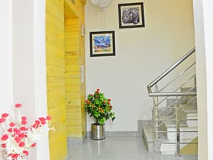 thumbnail: Staircase