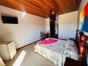 thumbnail: Front of property