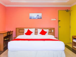 thumbnail: Room