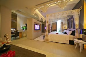 thumbnail: Room