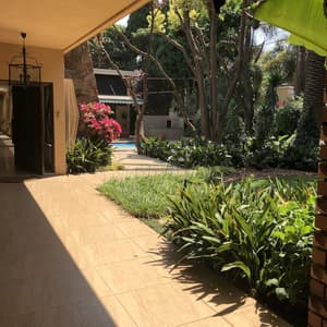 thumbnail: Exterior