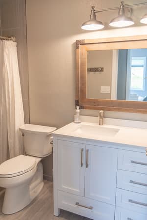 thumbnail: Bathroom