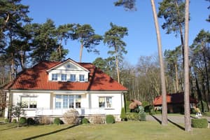 thumbnail: Exterior