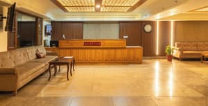 thumbnail: Reception